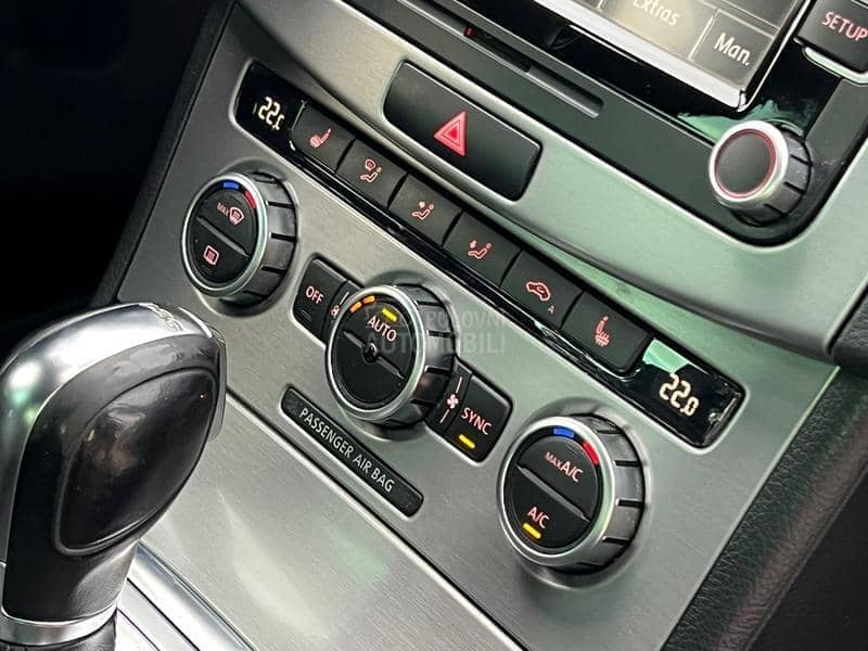 Volkswagen Passat CC 2.0TSI / pano / dsg