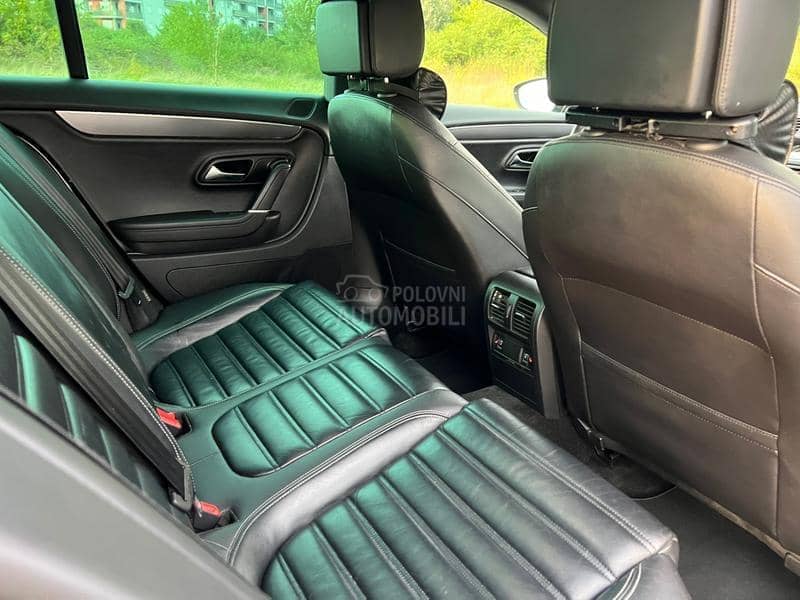 Volkswagen Passat CC 2.0TSI / pano / dsg