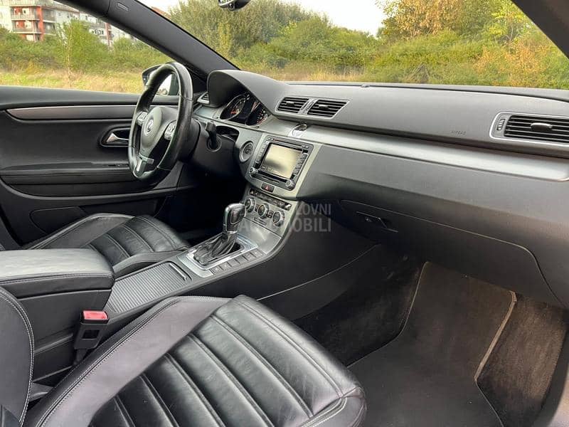 Volkswagen Passat CC 2.0TSI / pano / dsg