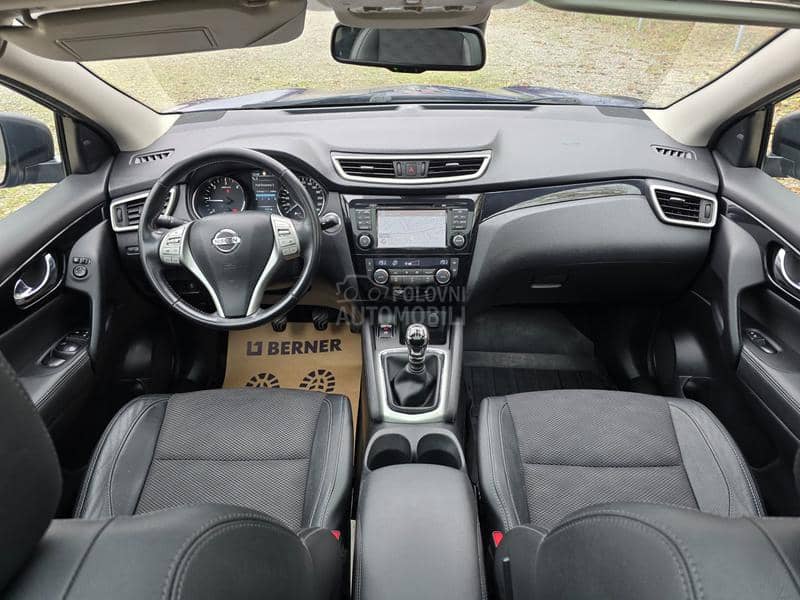 Nissan Qashqai 1.5 dci F.uuu.L