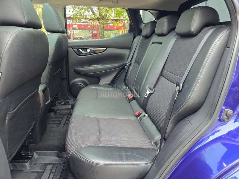 Nissan Qashqai 1.5 dci F.uuu.L