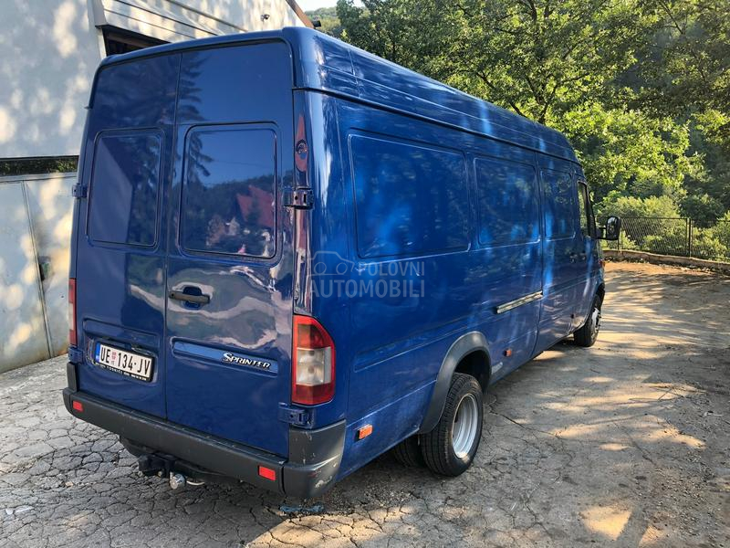 Mercedes Benz Sprinter 