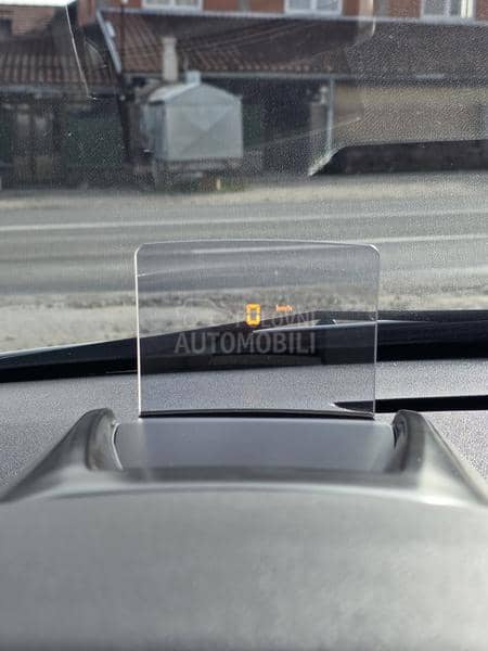 Peugeot 3008 1.6 e-HDI PERLA/PANO