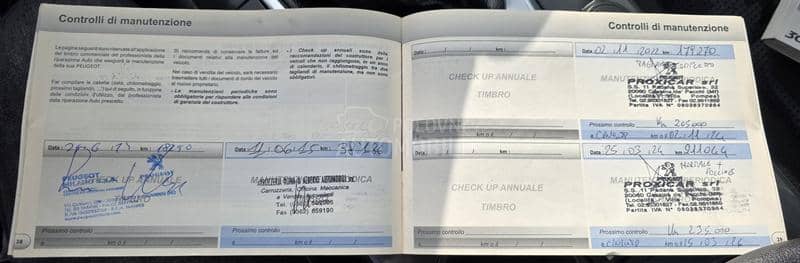 Peugeot 3008 1.6 e-HDI PERLA/PANO