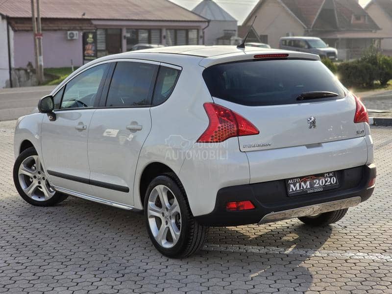 Peugeot 3008 1.6 e-HDI PERLA/PANO