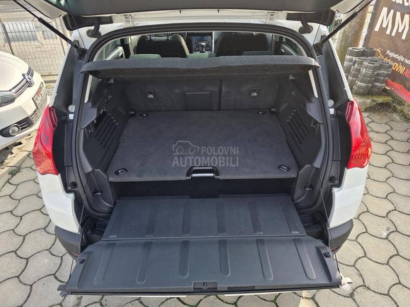 Peugeot 3008 1.6 e-HDI PERLA/PANO