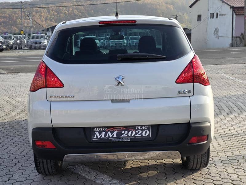 Peugeot 3008 1.6 e-HDI PERLA/PANO