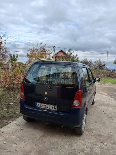 Opel Agila 
