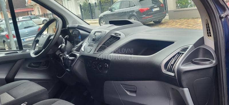 Ford Transit Custom 2.0 tdci  136.000 K.M