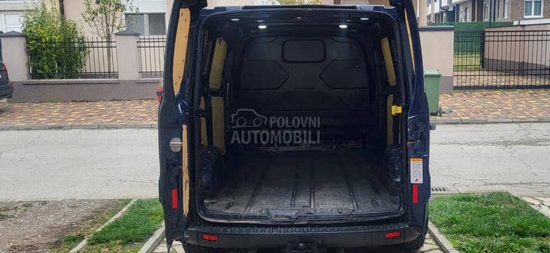 Ford Transit Custom 2.0 tdci  136.000 K.M