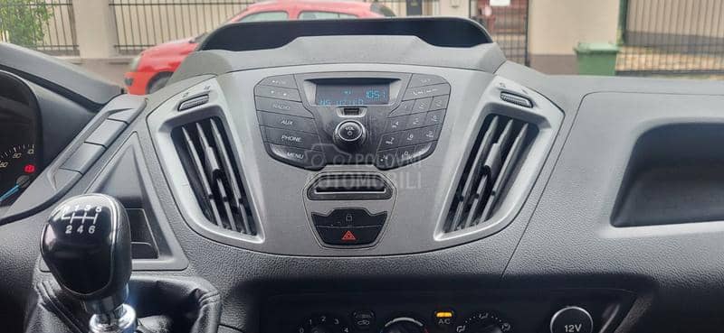Ford Transit Custom 2.0 tdci  136.000 K.M
