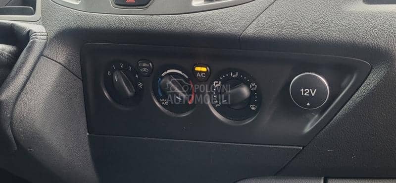 Ford Transit Custom 2.0 tdci  136.000 K.M