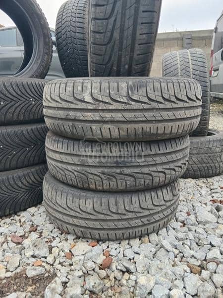 Uniroyal 195/65 R15 Zimska