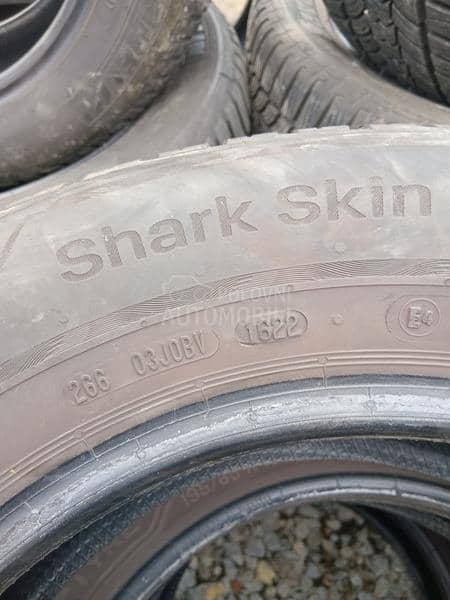 Uniroyal 195/65 R15 Zimska