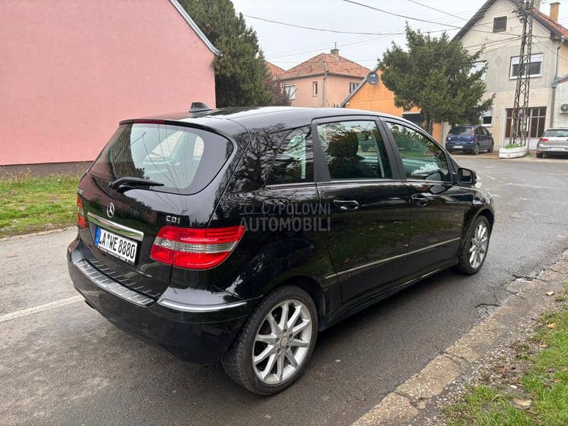 Mercedes Benz B 180 B 180 CDI