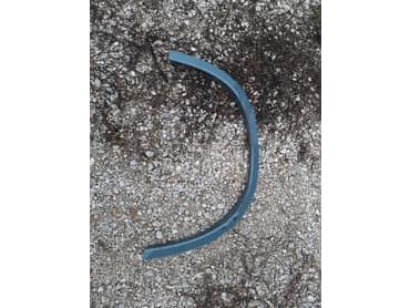 Rub branika za BMW X1 od 2022. do 2025. god.