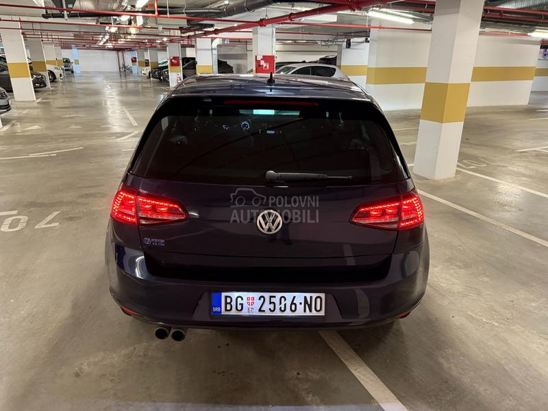 Volkswagen Golf 7 1.4