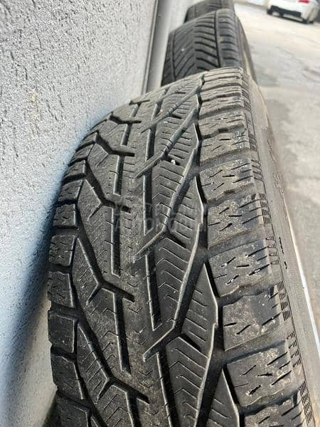 Tigar 235/55 R17 Zimska