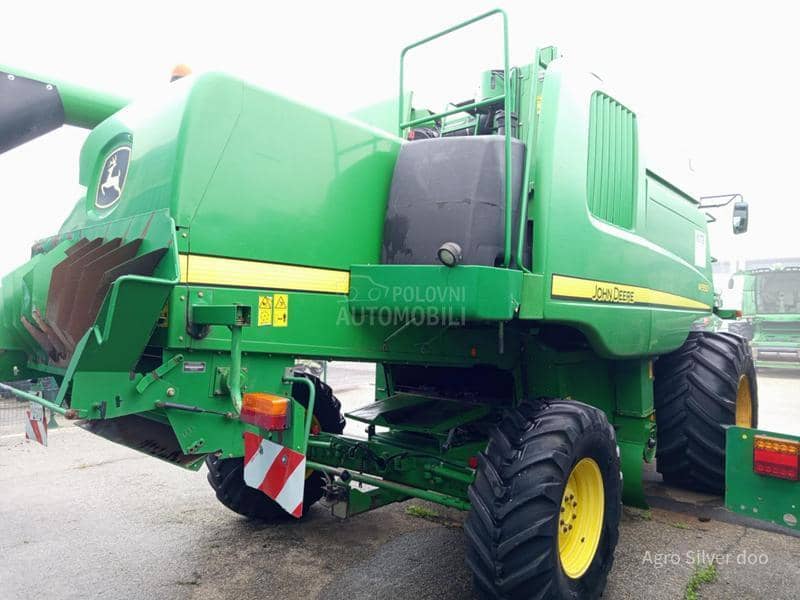 John Deere w550