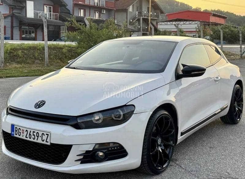 Volkswagen Scirocco 2.0 tdi D. S. G