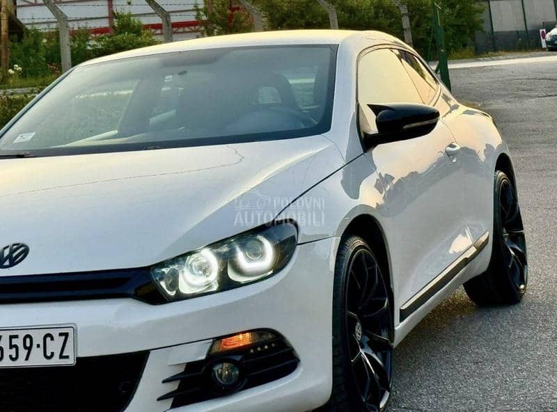 Volkswagen Scirocco 2.0 tdi D. S. G