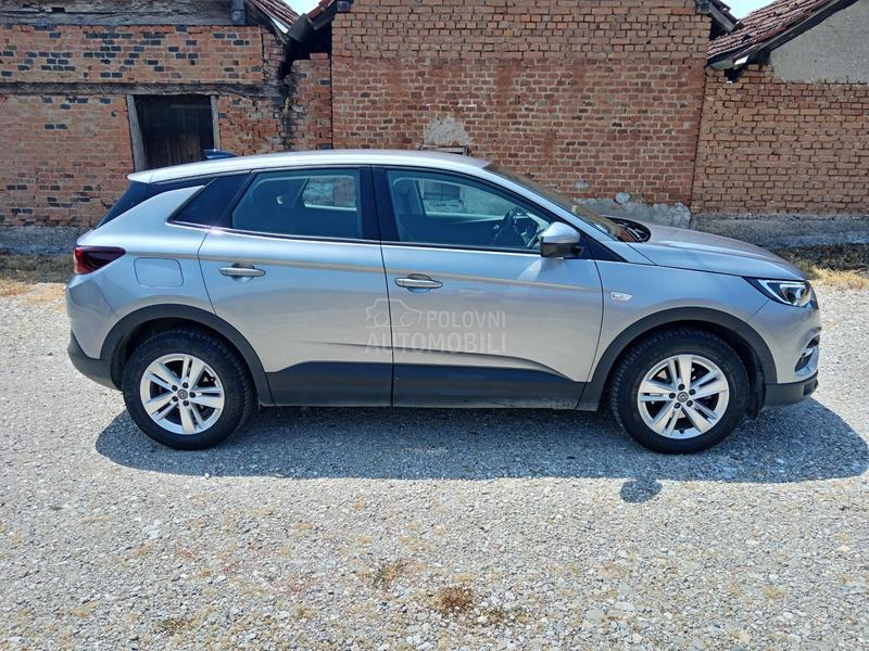 Opel Grandland X 