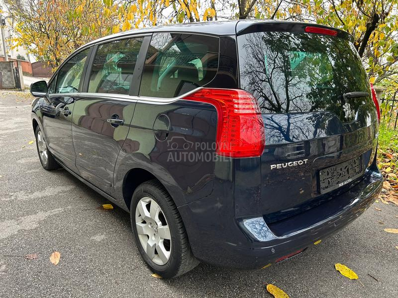 Peugeot 5008 1.6 hdi navy