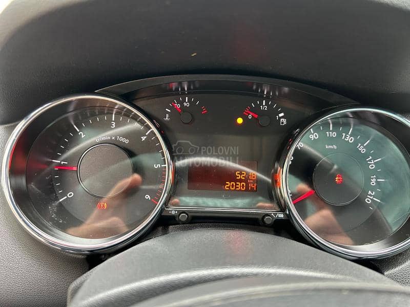 Peugeot 5008 1.6 hdi navy