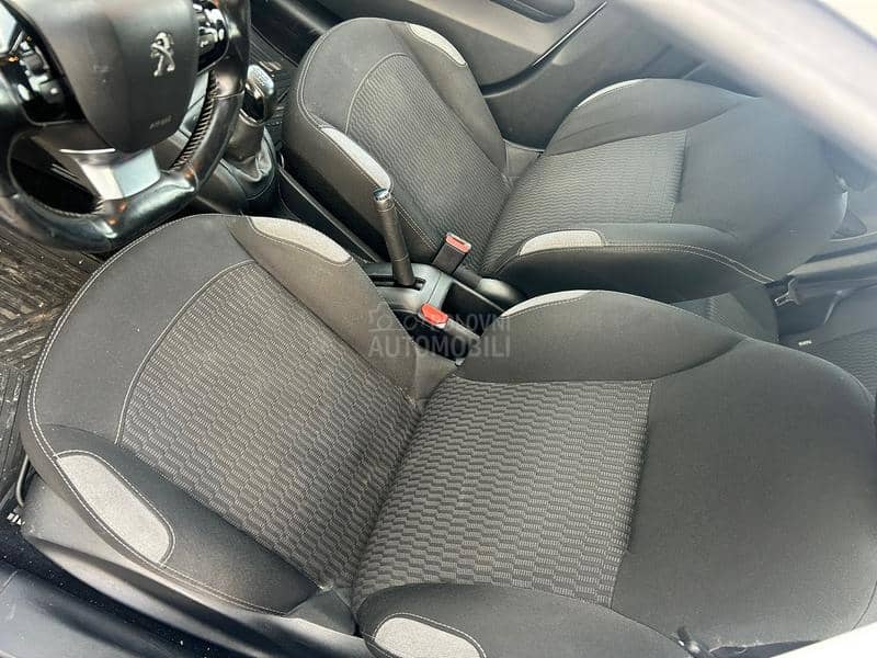 Peugeot 208 REG 2026