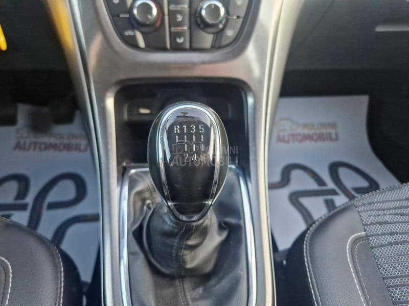 Opel Astra J 1.6 CDTI