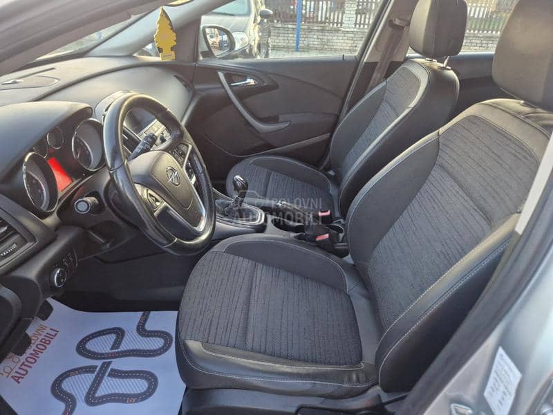 Opel Astra J 1.6 CDTI