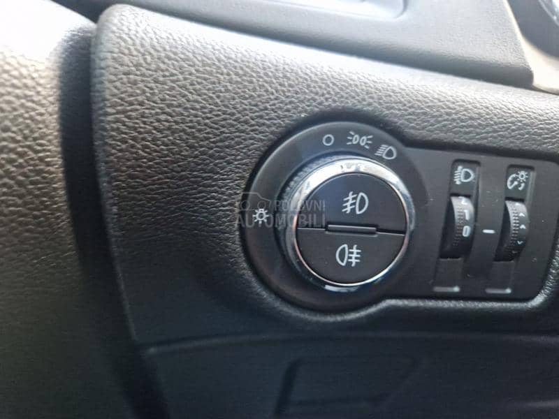 Opel Astra J 1.6 CDTI