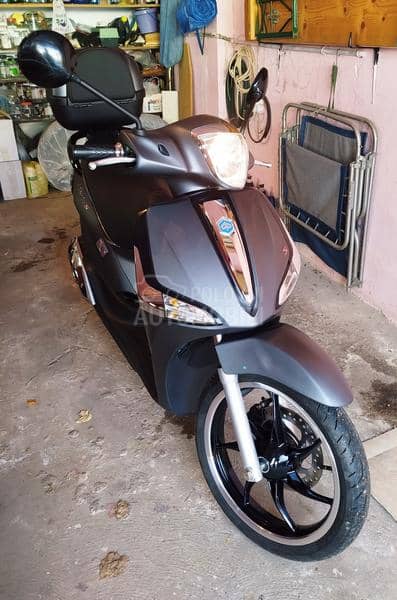 Piaggio Library S