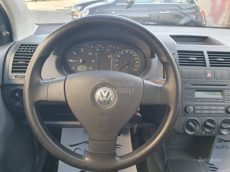 Volkswagen Polo 1.4TDI   CH