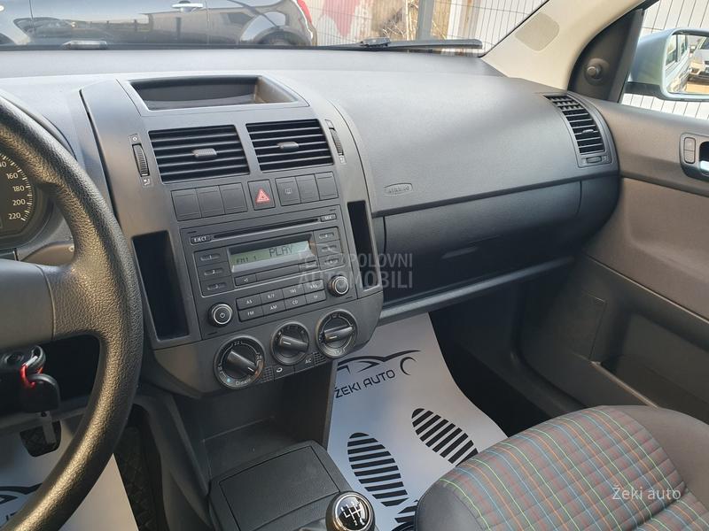 Volkswagen Polo 1.4TDI   CH