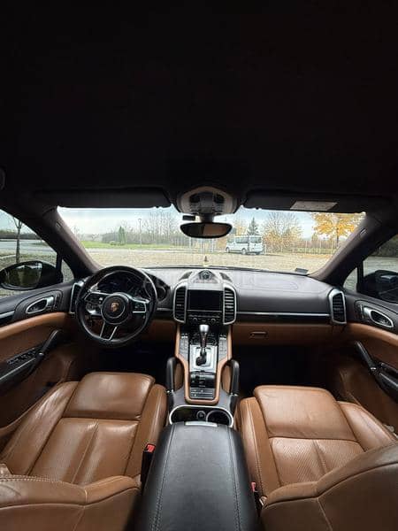 Porsche Cayenne 3.0d PLATINUM