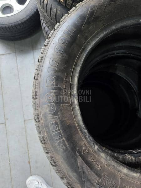 Taurus 215/60 R16 Zimska