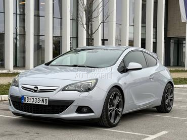 Opel Astra J GTC