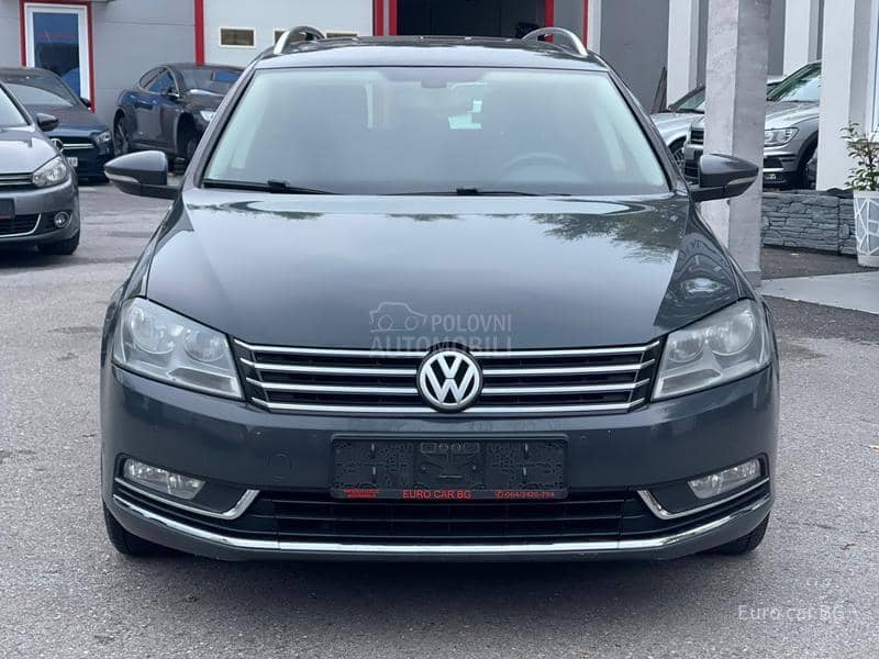 Volkswagen Passat B7 N A V I