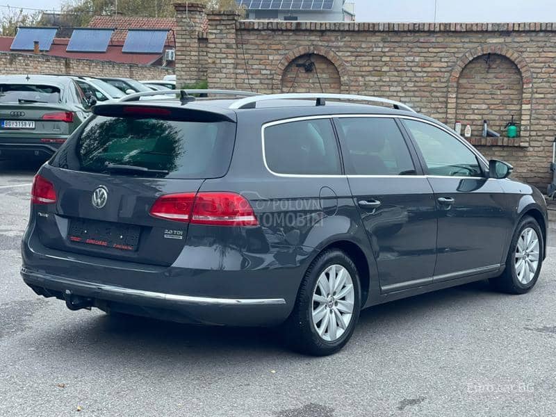 Volkswagen Passat B7 N A V I