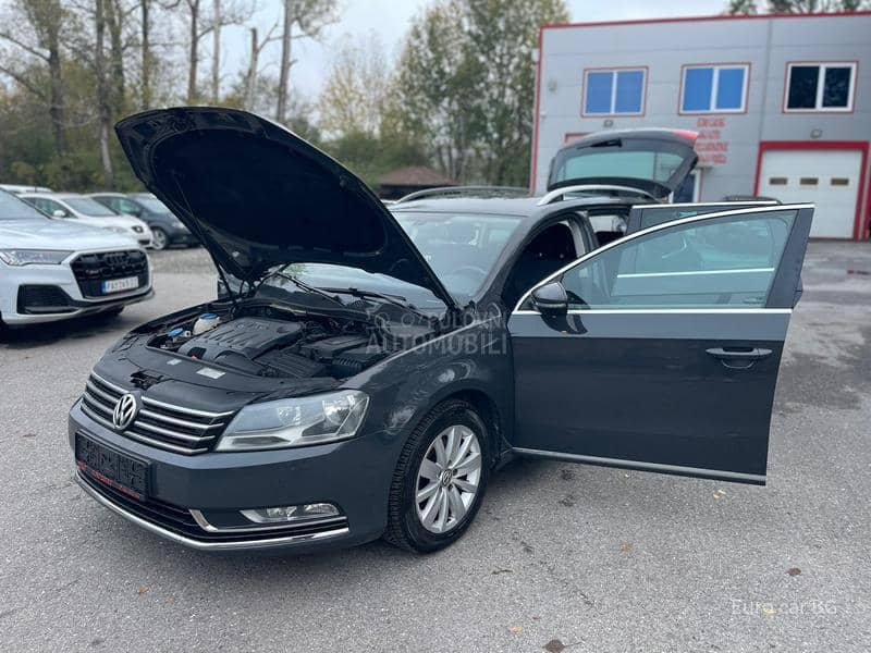 Volkswagen Passat B7 N A V I