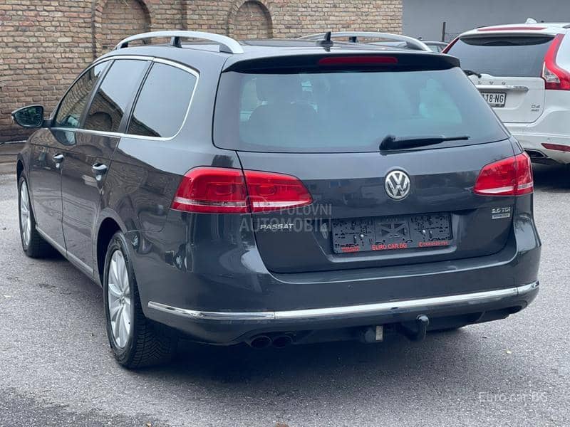 Volkswagen Passat B7 N A V I