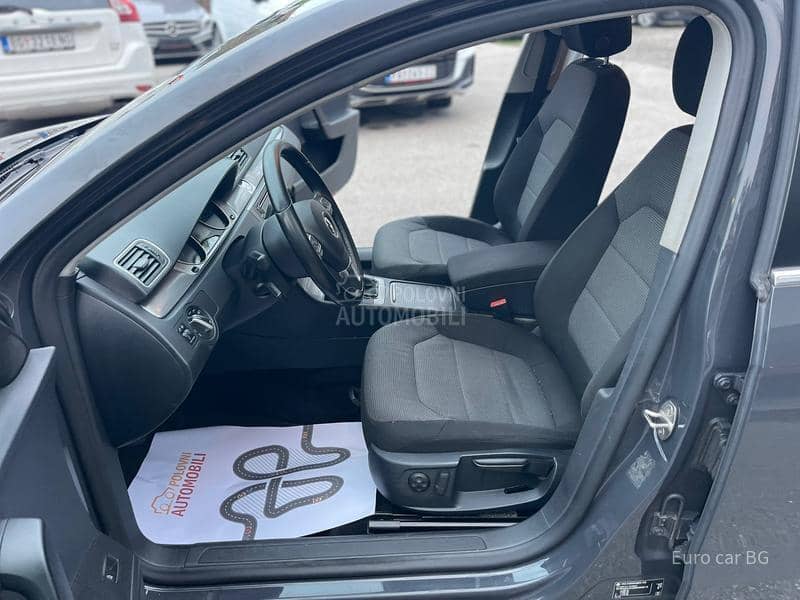 Volkswagen Passat B7 N A V I