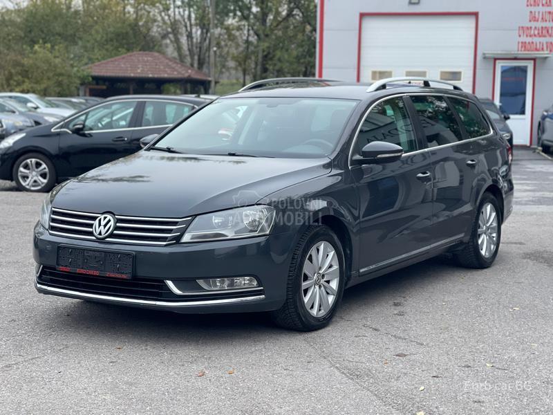 Volkswagen Passat B7 N A V I