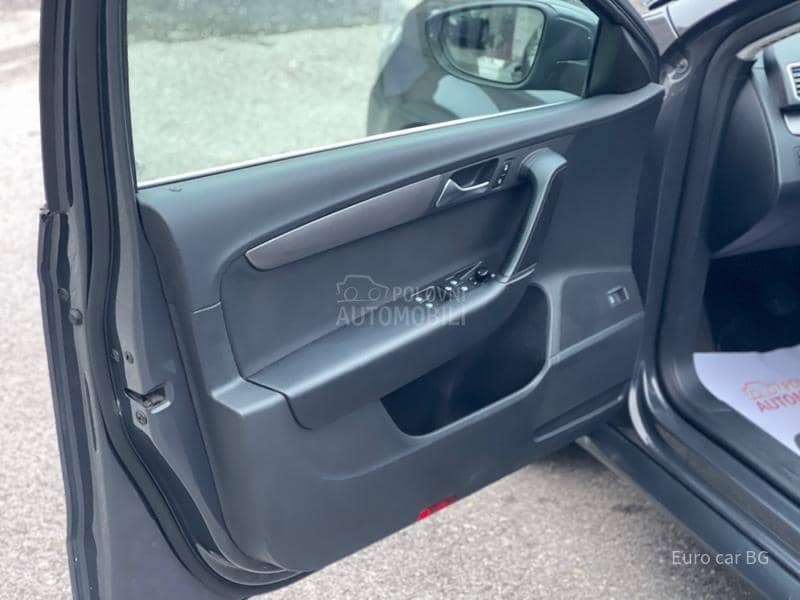 Volkswagen Passat B7 N A V I