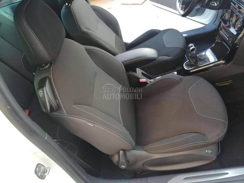 Citroen DS3 1.2 77000 k m