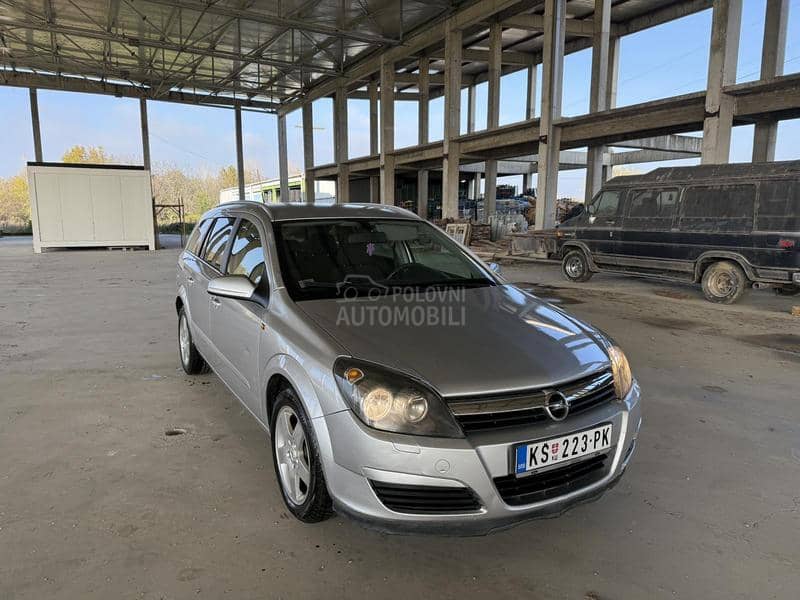 Opel Astra H 