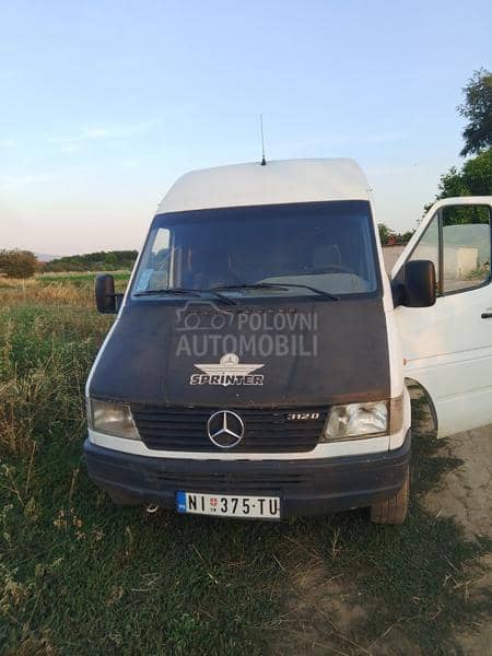 Mercedes Benz Sprinter 312
