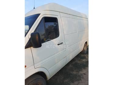 Mercedes Benz Sprinter 312