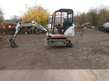Bobcat 323